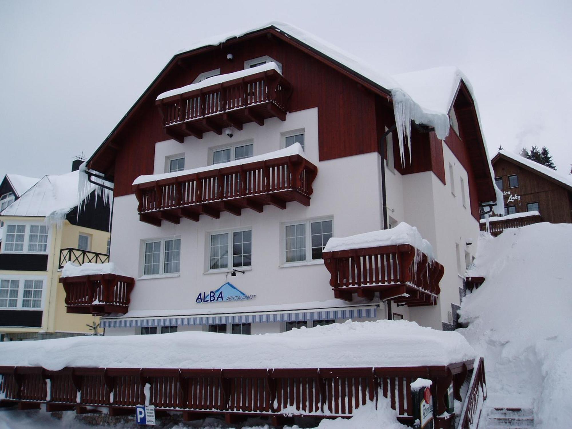 Pension Alba ชปินด์เลอรูฟ มลิน ภายนอก รูปภาพ